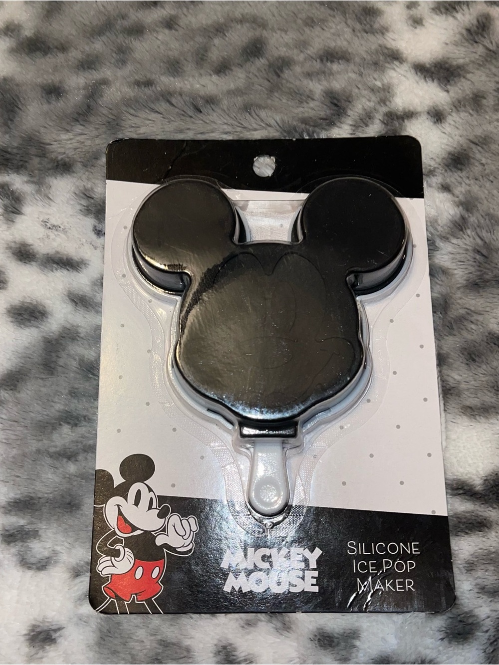 Disney ice pop mold